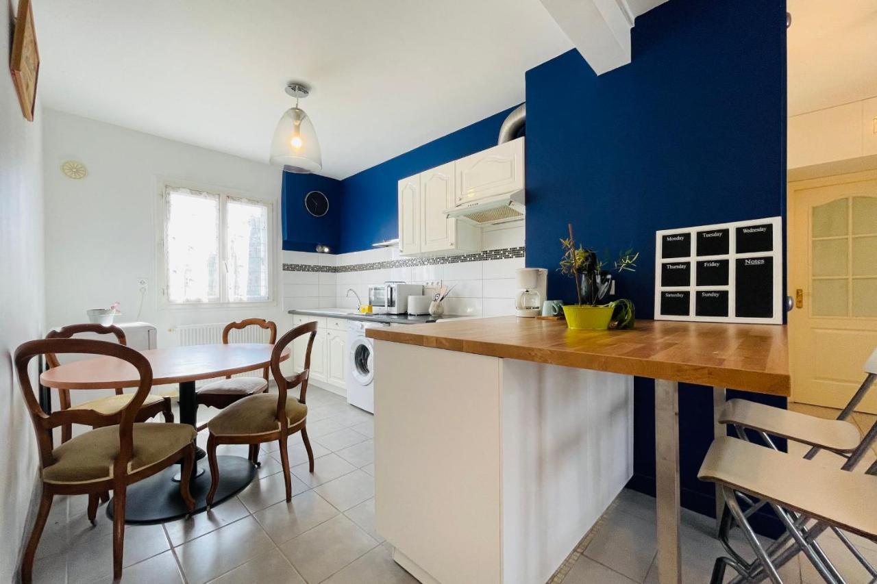 Superb Apartment 10 Min Walk From The Castle อองบวส ภายนอก รูปภาพ