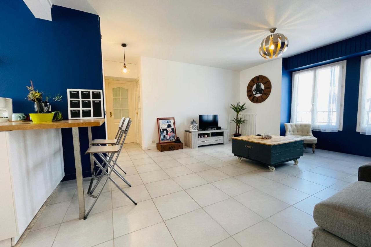 Superb Apartment 10 Min Walk From The Castle อองบวส ภายนอก รูปภาพ