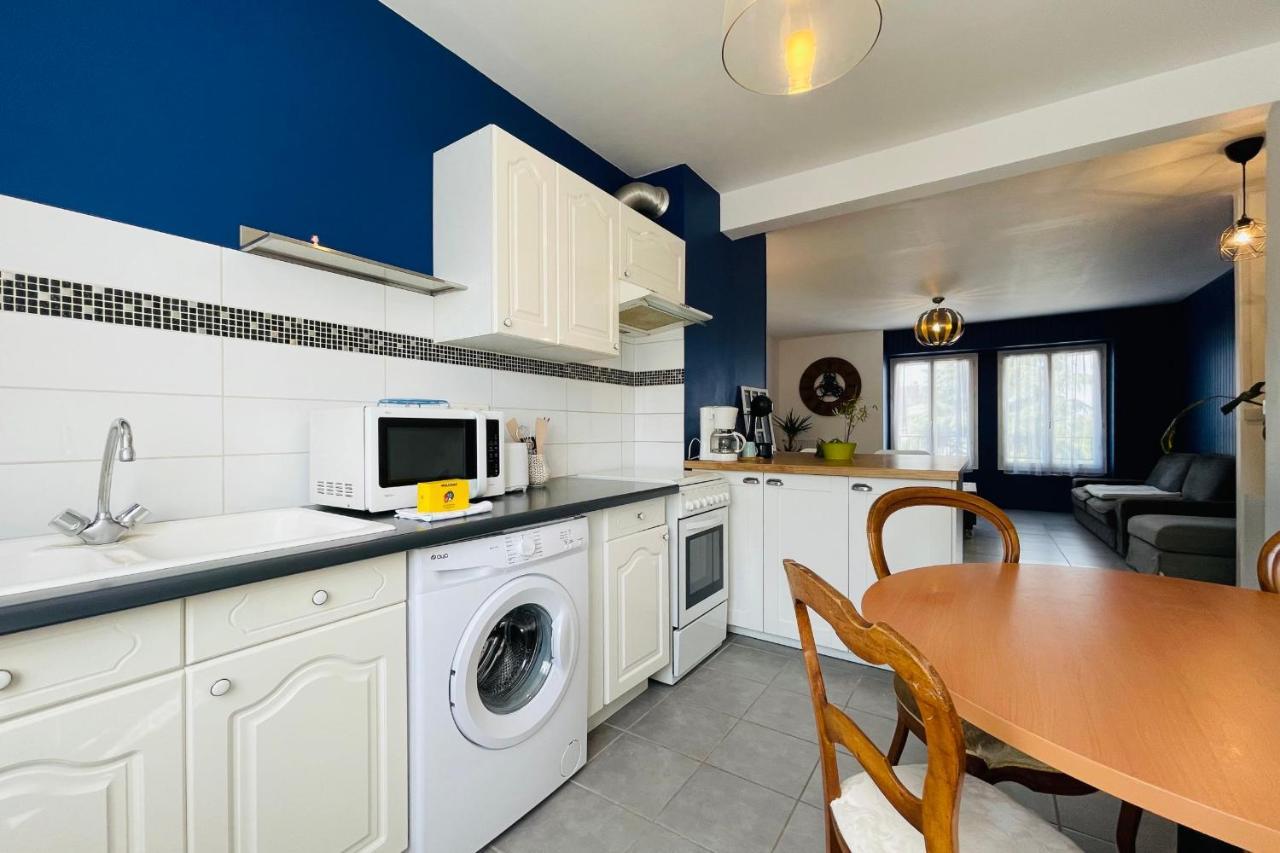 Superb Apartment 10 Min Walk From The Castle อองบวส ภายนอก รูปภาพ
